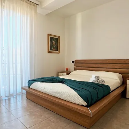 Costa Azzurra - Immobiliare