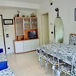 Costa Azzurra - Immobiliare 公寓